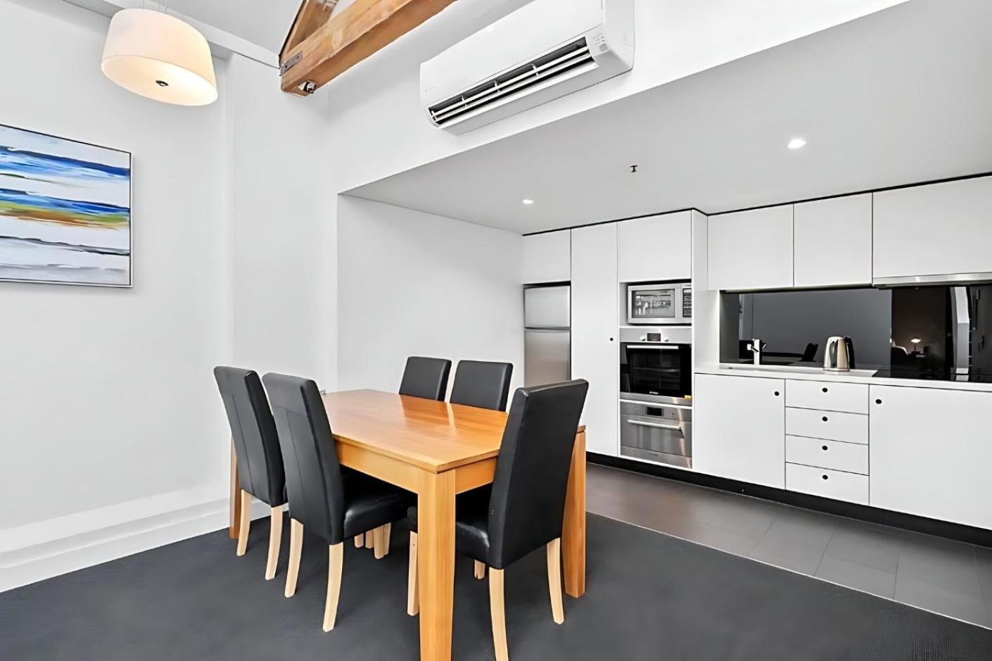 Gibson Mill Waterfront Loft - 304 Hobart
