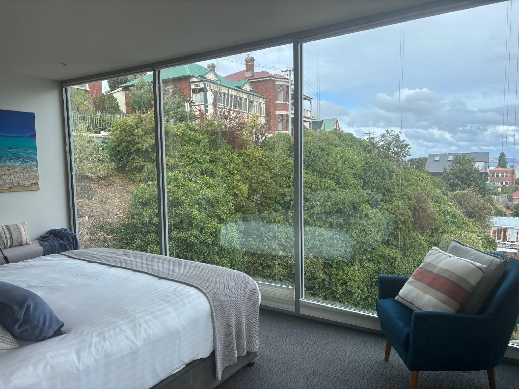 The Penthouse 14 Short St Glebe