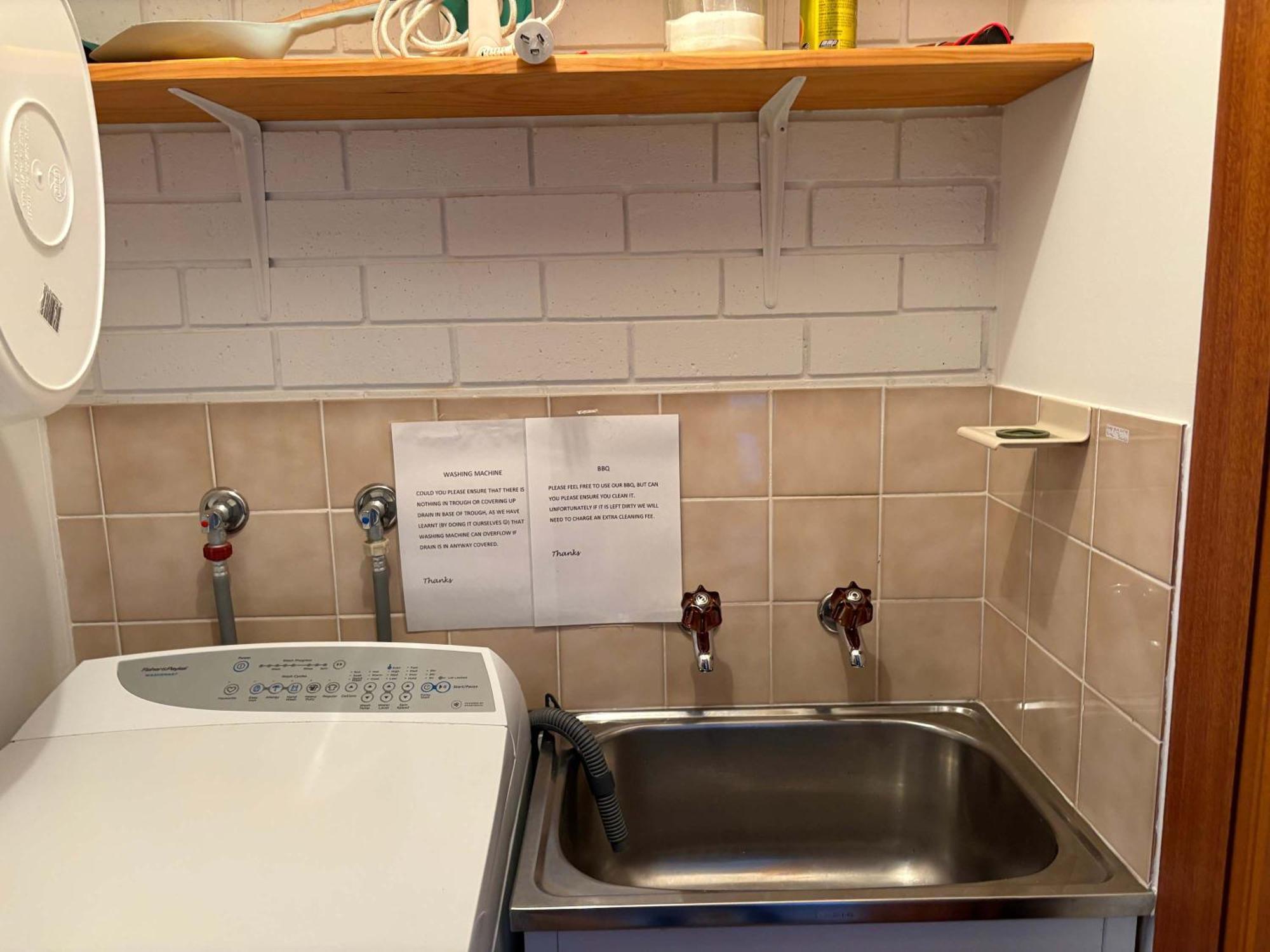 Holiday home Cosy Renovated 2 Bed In Superb Location *