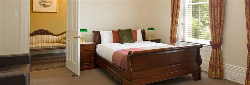 Clydesdale Manor Bed & Breakfast 4*