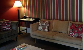 Clydesdale Manor Bed & Breakfast