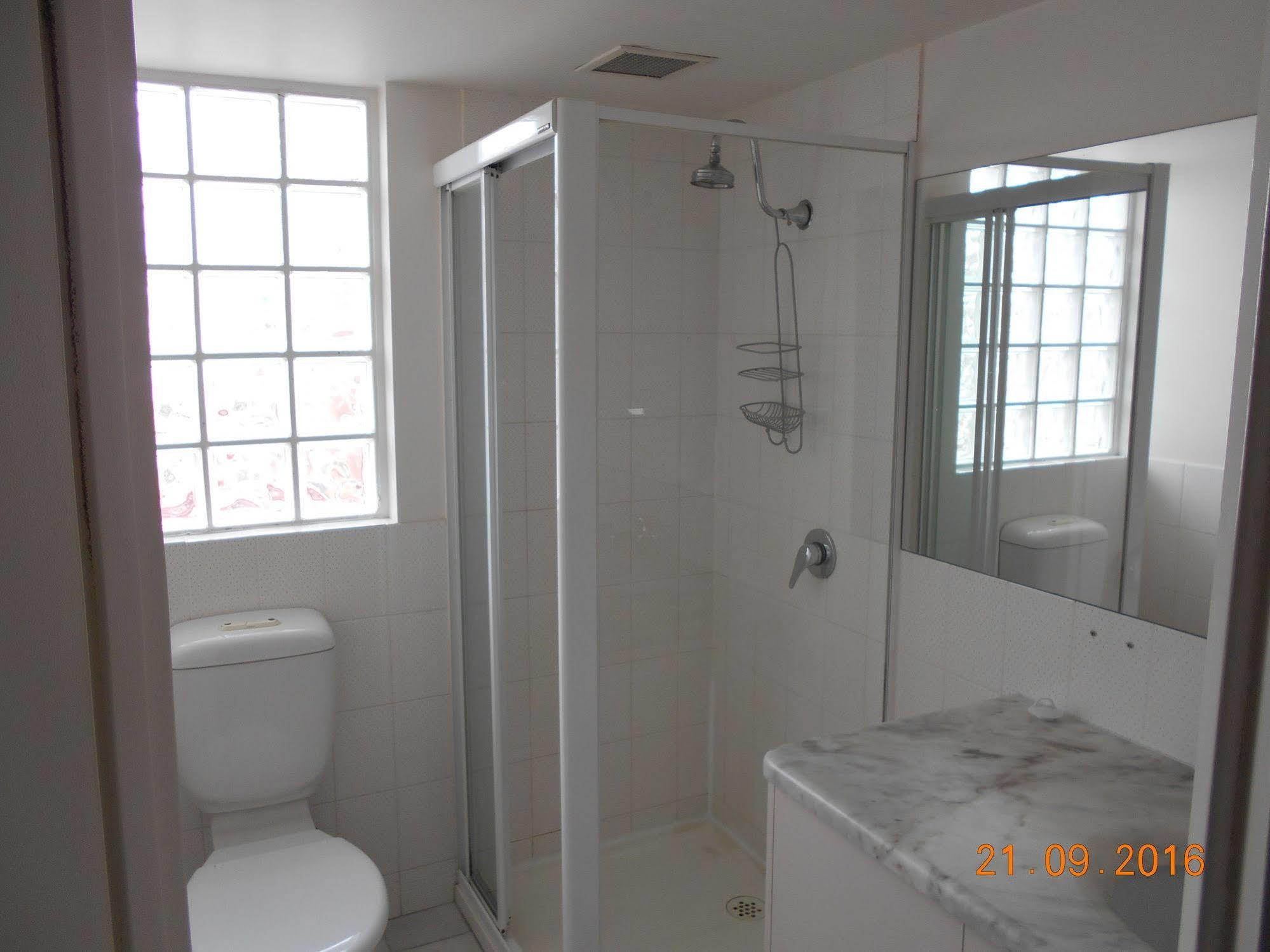 102 Harrington Inn 3*