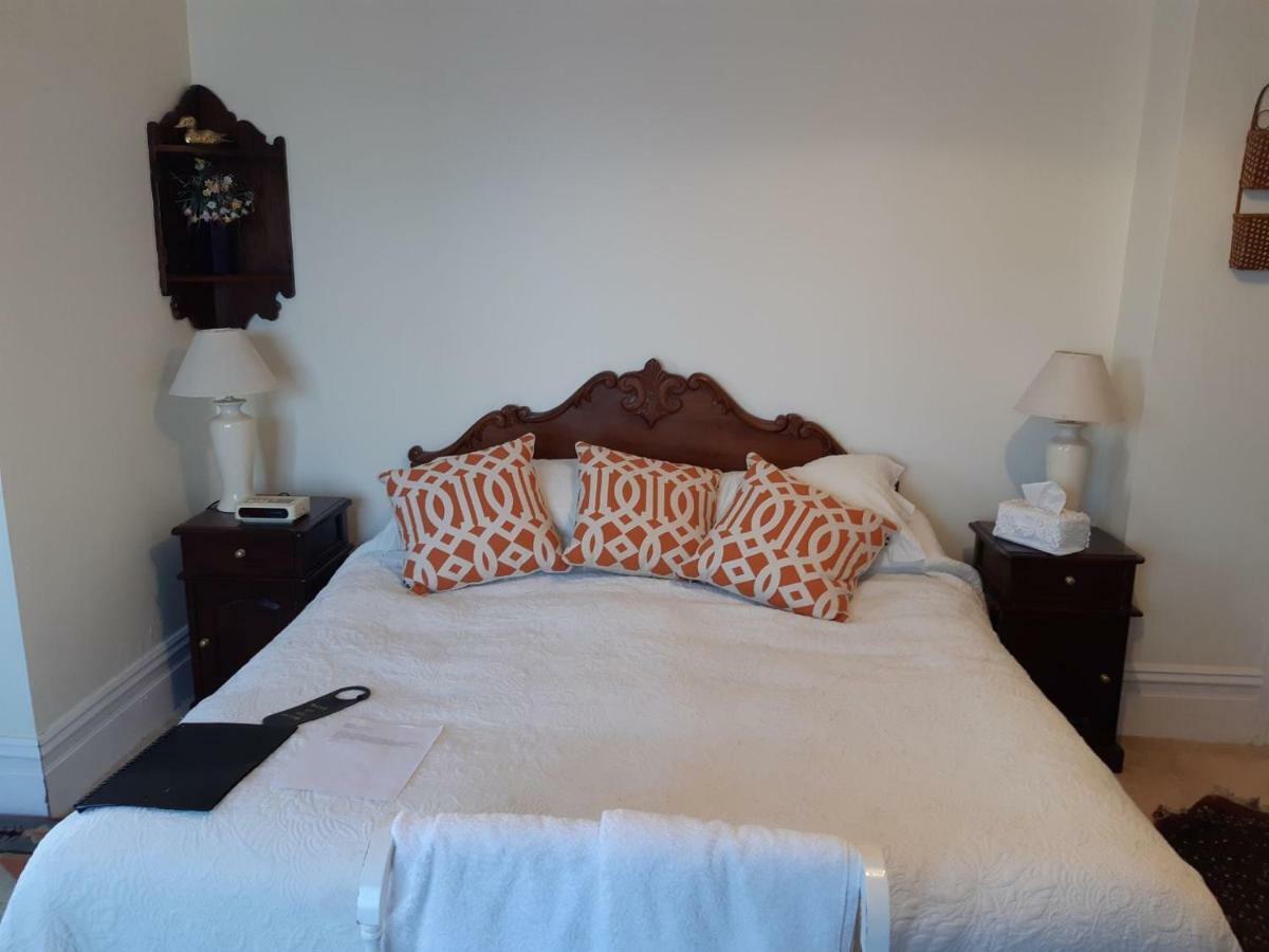 Merre Be's Guest house 4*