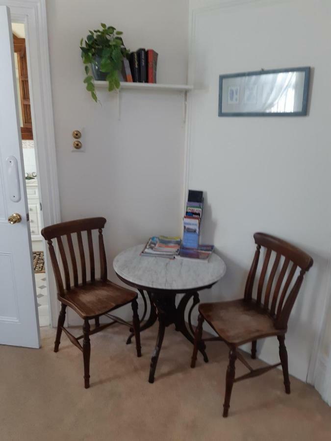 Merre Be's Guest house