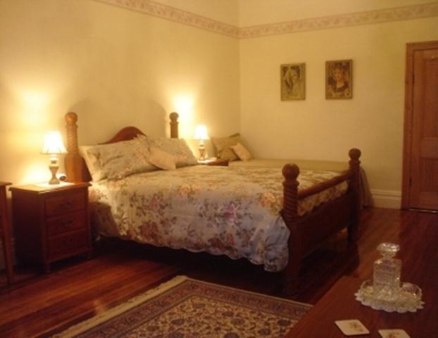 Huonville 4*
